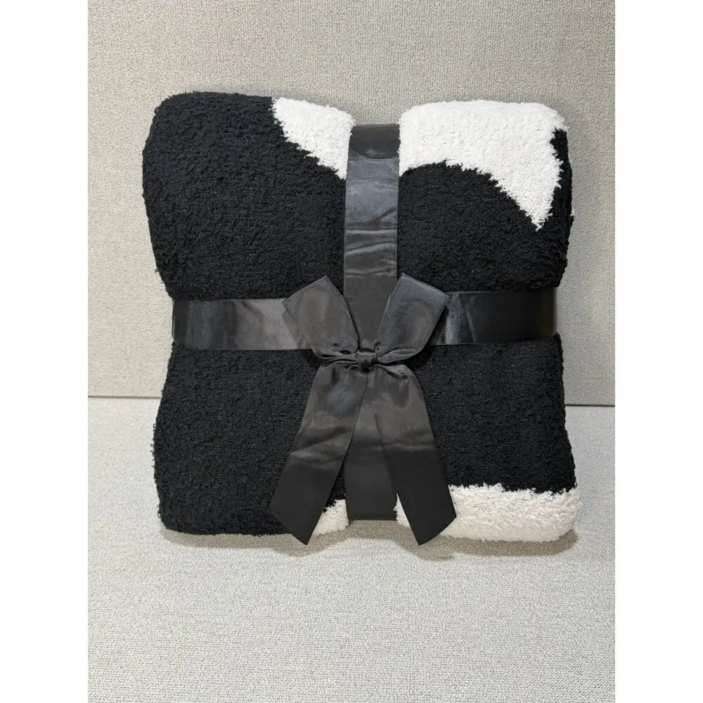 Cupcakes‎ & Cashmere Black Ghost Feather Knit Blanket Plush Throw Halloween NEW